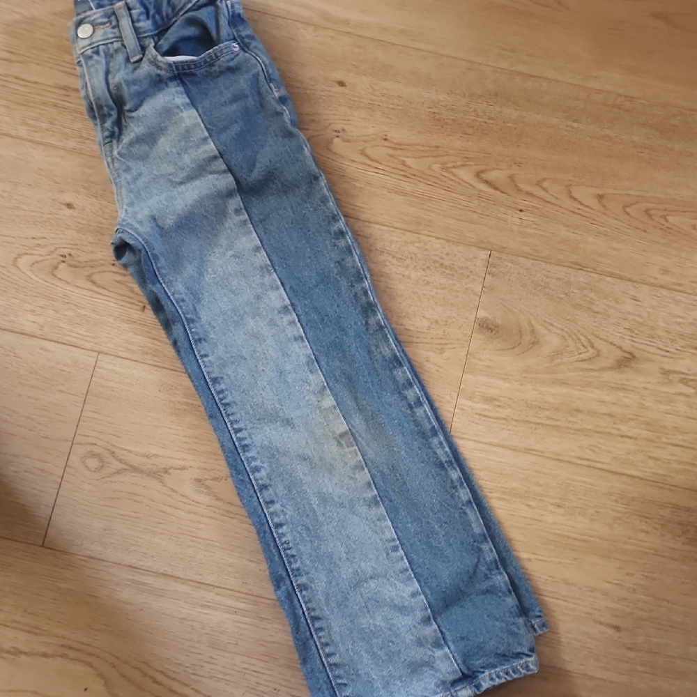 Two-Tone Blue Jeans